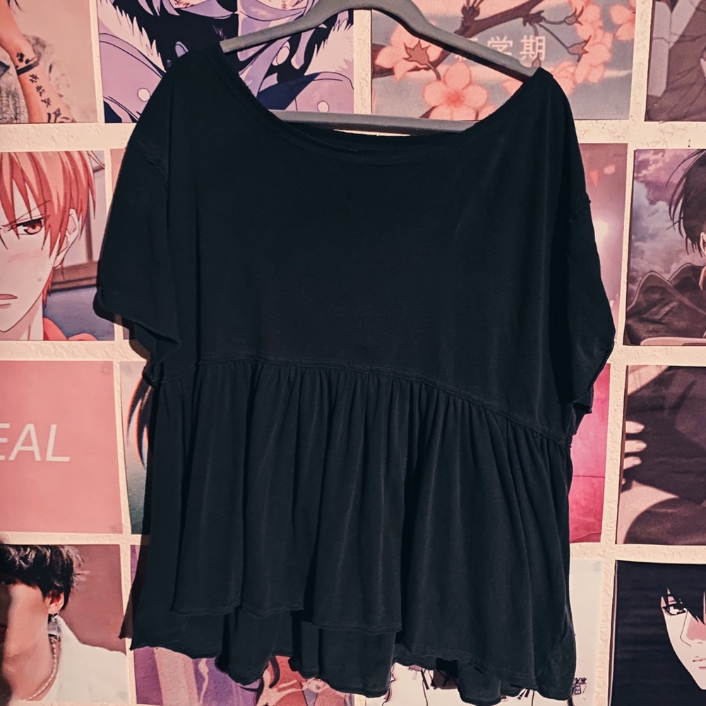 🌸2/$20🌸 Free people Tee!